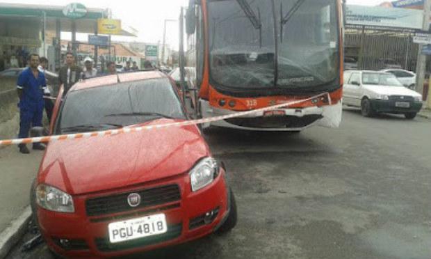 Condutor do veículo não resistiu aos ferimentos e morreu / Foto: Divulgação/Adielson Galvão.