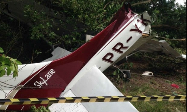 Aeronave modelo Cessna 182 PR-YK caiu no sábado pouco após a decolagem do aeródromo Coroa do Avião / Foto: Leonardo Spinelli/JC