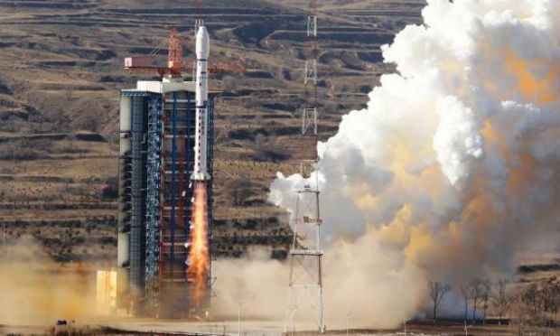 Satélite sino-brasileiro Cbers-4 é lançado e envia sinais para a Terra