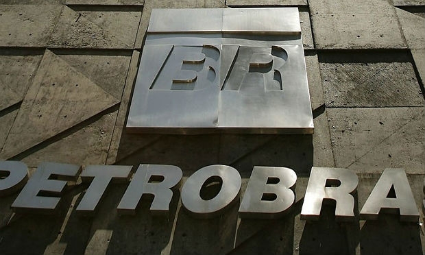 Ministério Público entra com ações contra empresários e diretores da Petrobras