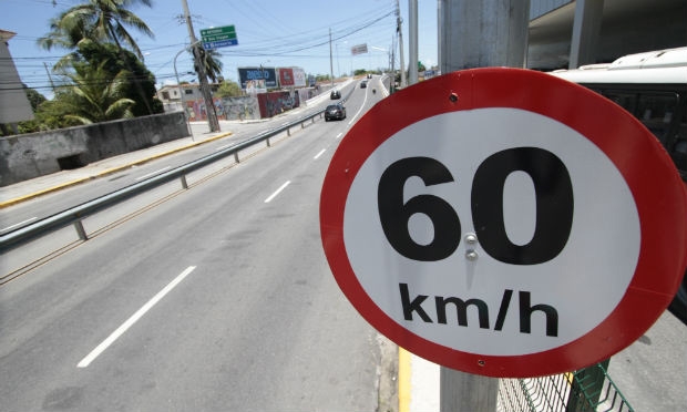 Velocidade permitida na via expressa é de 60km/h  / Foto: Guga Matos/JCImagem