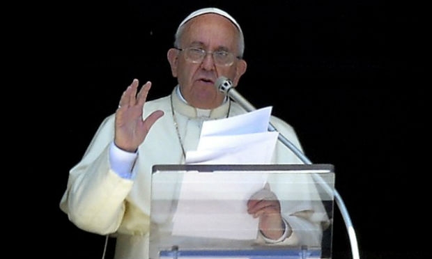 Papa Francisco completa comissão contra pedofilia