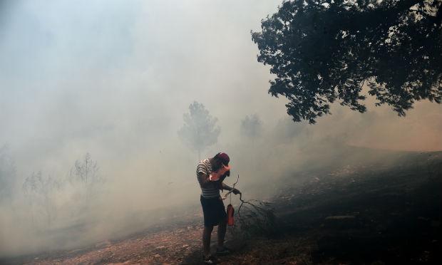 Grécia registrou um total de 80 incêndios na sexta-feira / Foto: AFP