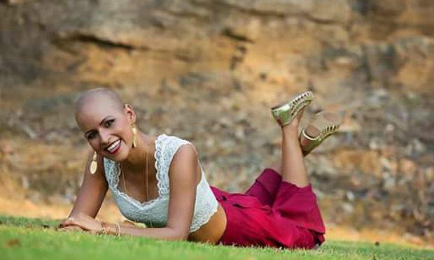 Mato-grossense Graziele Vanni, de 35 anos, diagnosticada com câncer no começo de 2015, surpreende a todos com seu otimismo diante da doença  / Foto: Beto Fotos / Reprodução