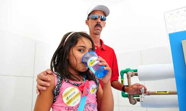 Até final do ano, estado pretende inaugurar 25 dessalinizadores, que ofertarão água potável / Foto: divulgação
