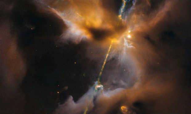 O efeito à la ‘Lado Negro da Força’ foi provocado por jatos disparados por estrelas / Foto: Divulgação/Nasa