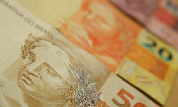 País registrou déficit de US$ 2,9 bilhões nas contas externas em novembro