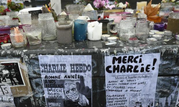 Paris lembra nesta quinta um ano dos atentados de janeiro de 2015