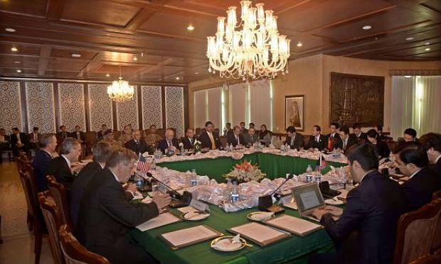Afeganistão, Paquistão, China e Estados Unidos discutem processo de paz afegão