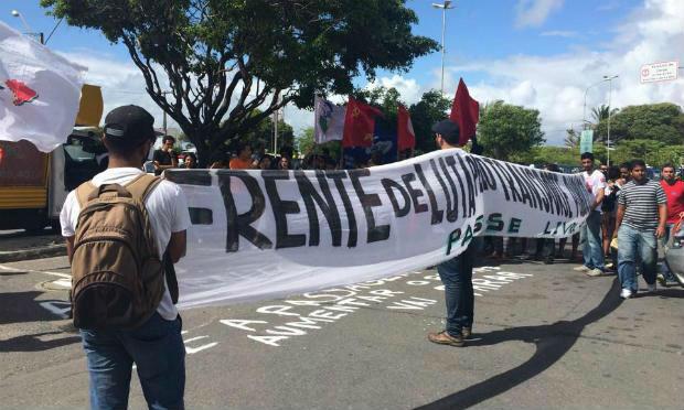 Reajuste das passagens: mesmo sem reunião, protesto é mantido no Recife
