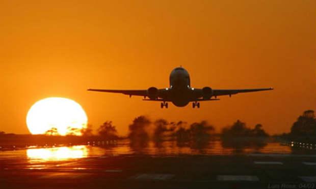 Viagens aéreas domésticas e internacionais terão tarifas de embarque mais altas