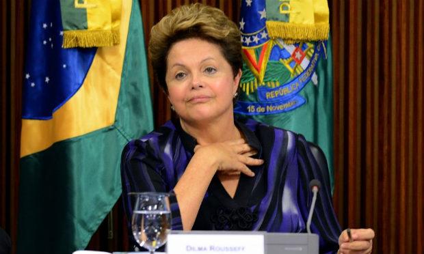Dilma vai à TV pedir mobilização de todos na guerra contra o 'Aedes'