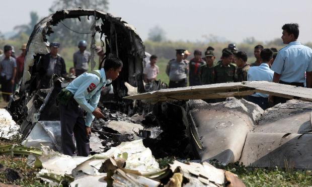Aviões militares caem em Myanmar e na Indonésia