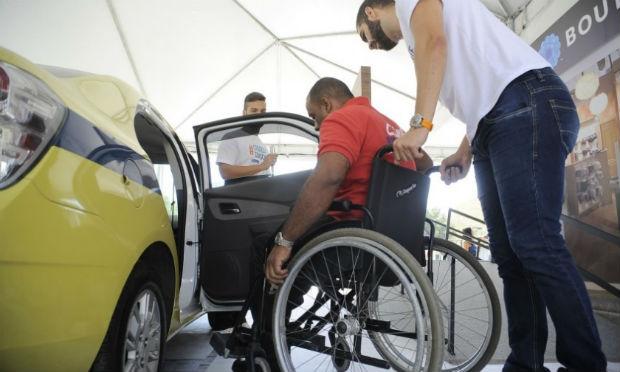 Paralimpíada começa na quarta, mas o desafio diário para os portadores de deficiência é grande. / Foto:Agência Brasil.