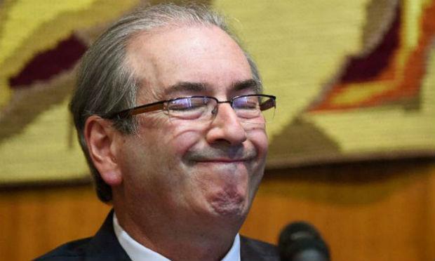 Os adversários de Cunha na Câmara consideram que o processo pela perda dos direitos políticos do peemedebista só ganhou força devido ao impeachment de Dilma Rousseff. / Foto: Evaristo Sá / AFP