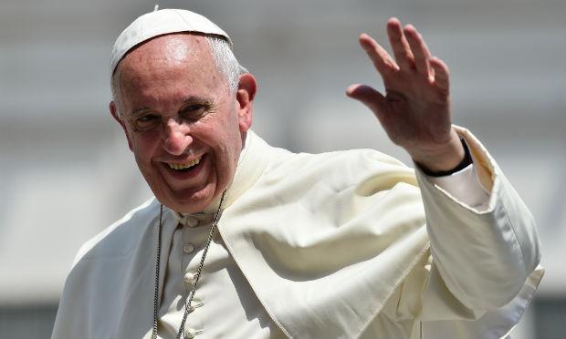 O papa Francisco telefonou ao presidente da Câmara de Nice para manifestar a sua dor pelo ocorrido / Foto: AFP