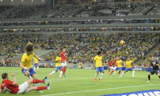 Jogos da Copa do Mundo de 2014 lotaram estádios e movimentaram a economia brasileira / Foto:EBC