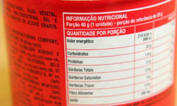 Produtos que tenham o nutriente em sua composição serão obrigados a estampar no rótulo advertências / Foto: Marcos Santos/USP Imagens