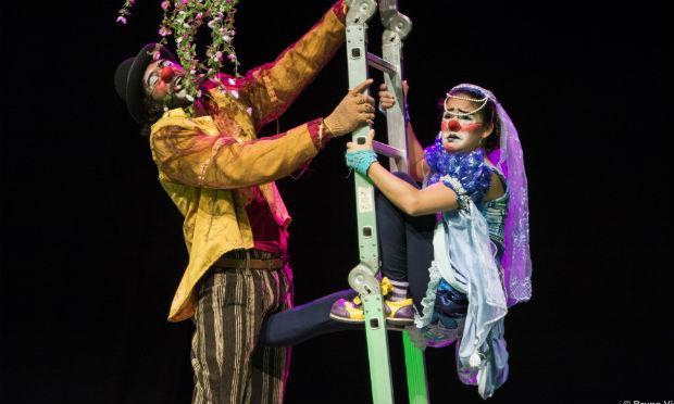 Espetáculo de circo anima o domingo no Sítio da Trindade