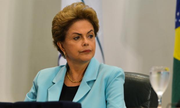 Defesa da petista argumenta que ela não cometeu nenhum ato que justificasse o afastamento / Foto: Agência Brasil