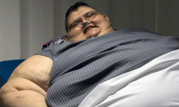 Homem mais obeso do mundo quer perder metade de seus 590 kg