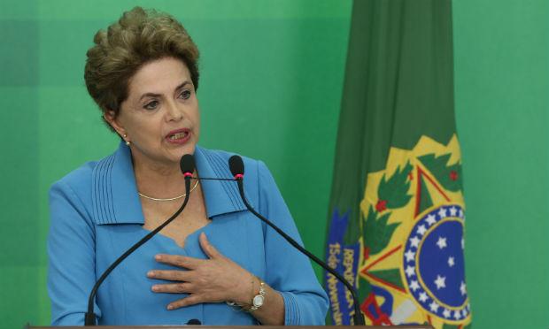 Defesa de Dilma pede acesso a documentação produzida em ação da PF