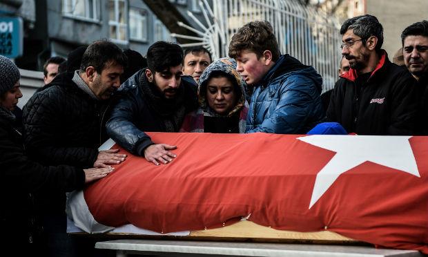Nacionalidades das vítimas estrangeiras do massacre em Istambul