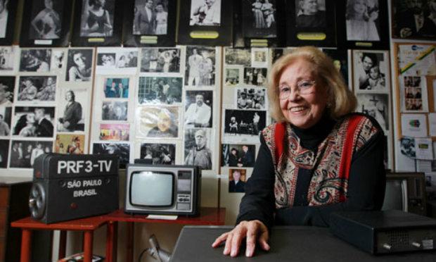 Vida Alves tinha 88 anos e era avó da cantora Tiê / Foto: Reprodução/Cult Magazine