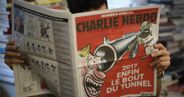 Semanário francês Charlie Hebdo resiste dois anos após atentado