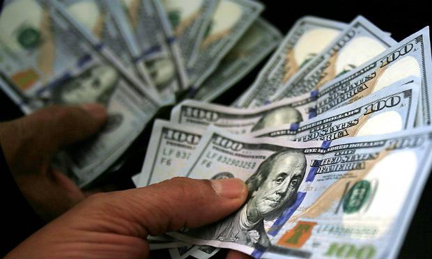 Dólar à vista fechou aos R$ 3,2421, nível mais elevado desde 3 de janeiro, quando marcou R$ 3,2615 / Foto: Reprodução
