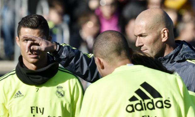 Zidane lembrou que na série invicta do Real, o goleiro estava lá. / Foto: AFP.