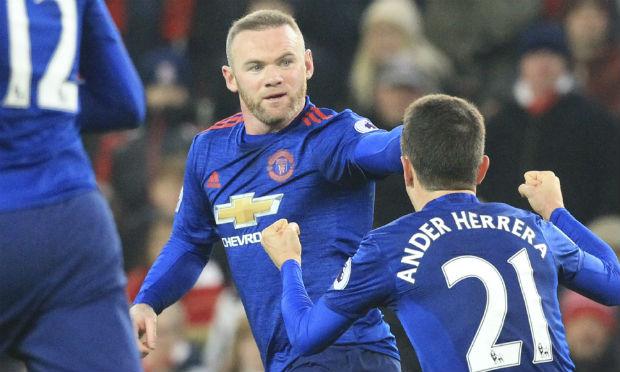 O gol de Rooney também manteve viva a série invicta do Manchester United no Campeonato Inglês / Foto: AFP