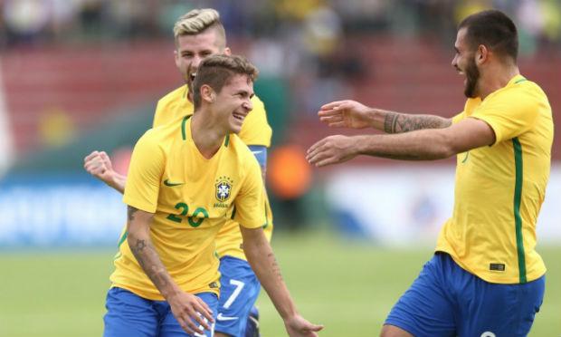 Com o resultado, o Brasil chegou aos sete pontos, na liderança do Grupo A. / Foto: CBF.