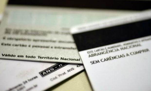 A redução representa uma queda de 2,8% no número de beneficiários ao longo do ano passado / Foto: Agência Brasil