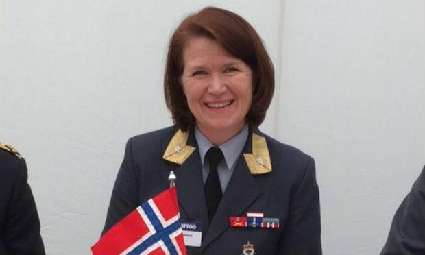 Noruega nomeia uma mulher à frente da força aérea pela primeira vez