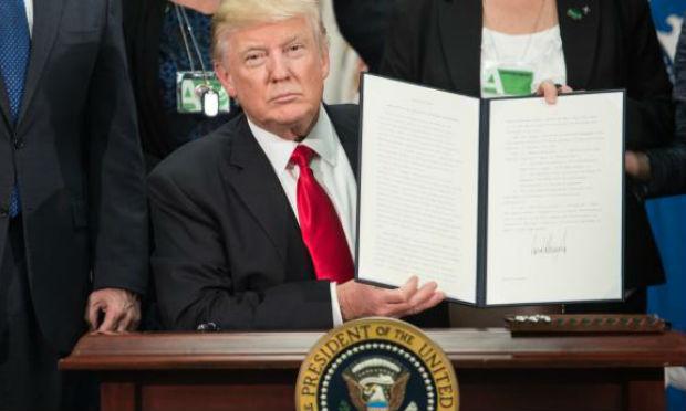 Muro foi uma das promessas de campanha mais polêmicas do presidente Donald Trump / Foto: AFP