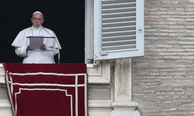 Desde a sua chegado ao Vaticano, o papa expressa preocupação com a queda da taxa de natalidade na Europa / Foto: Alberto Pizzoli/AFP