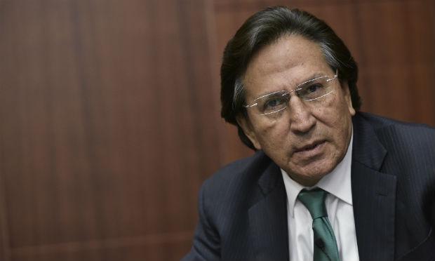 Alejandro Toledo tem uma ordem de prisão internacional contra ele por receber propinas de 20 milhões de dólares da empresa Odebrecht. / Foto: Mandel Ngan / AFP