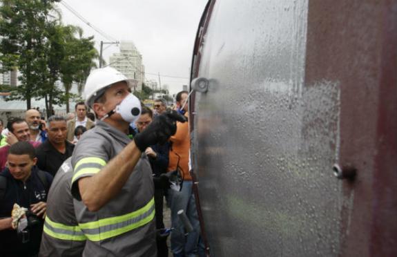 Na 1ª vitória da gestão Doria na Câmara de SP, projeto prevê multa para comerciantes que venderem spray  / Foto: Prefeitura de São Paulo