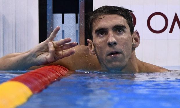 Em 2016, Phelps disse que nadadores, especialmente os australianos, já tinham roupas de sua marca, mas que não podiam usá-las / Foto: AFP