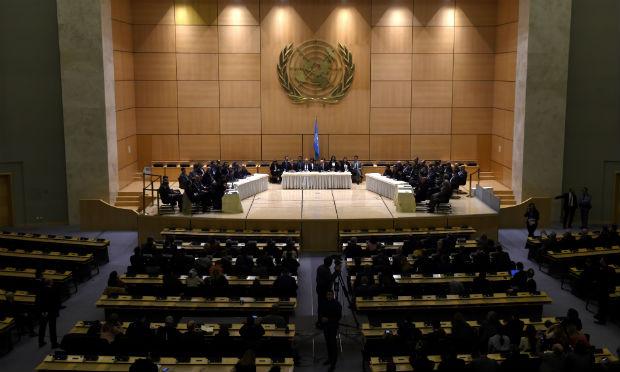 As novas negociações de paz foram abertas, apelando à "responsabilidade histórica" das partes. / Foto: Philippe Desmazes / AFP