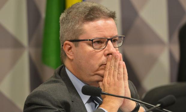 Anastasia deve assumir o ministro das Relações Exteriores, substituindo Serra, que deixou o cargo na quarta / Foto: Agência Brasil