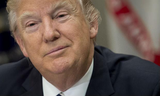 Trump planeja lançar novo decreto de imigração nesta quarta-feira
