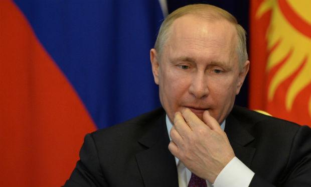 Presidente russo, Vladimir Putin, afirmou que impor sanções contra a Síria durante negociações de paz era "completamente inapropriado"  / Foto: Vyacheslav Oseledko / AFP