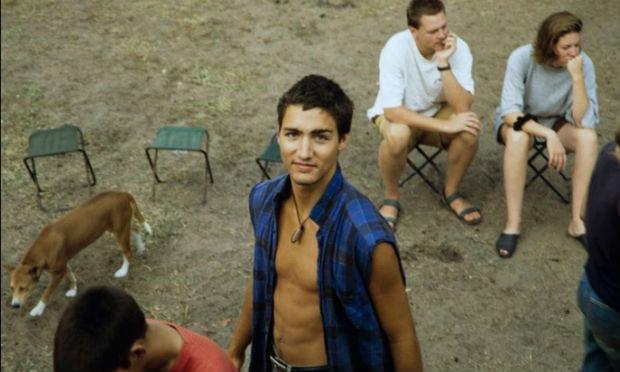 Internautas estão apaixonados pelas fotos antigas de Justin Trudeau