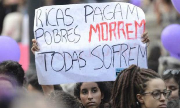 Segundo o PSOL, 500 mil mulheres no País colocaram em risco suas vidas em abortos clandestinos / Foto: Fernando Frazão/Agência Brasil