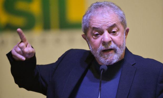 Lula, o filho mais novo dele, o casal Mauro e Cristina foram denunciados por "negociações irregulares" / Foto: Agência Brasil