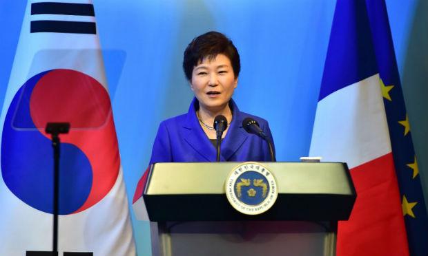 O país deve realizar eleições dentro de dois meses para escolher o sucessor de Park / Foto: AFP