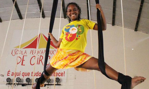 Escola Pernambucana de Circo abre vagas para novos alunos no Recife