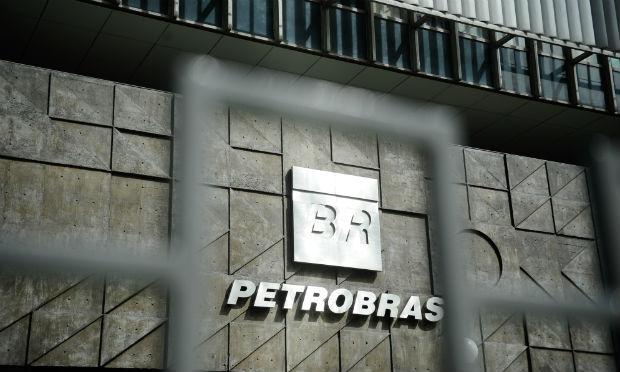 Apesar do lucro, a Petrobras encerrou o ano passado com um prejuízo de R$ 14,824 bilhões. / Foto: Agência Brasil